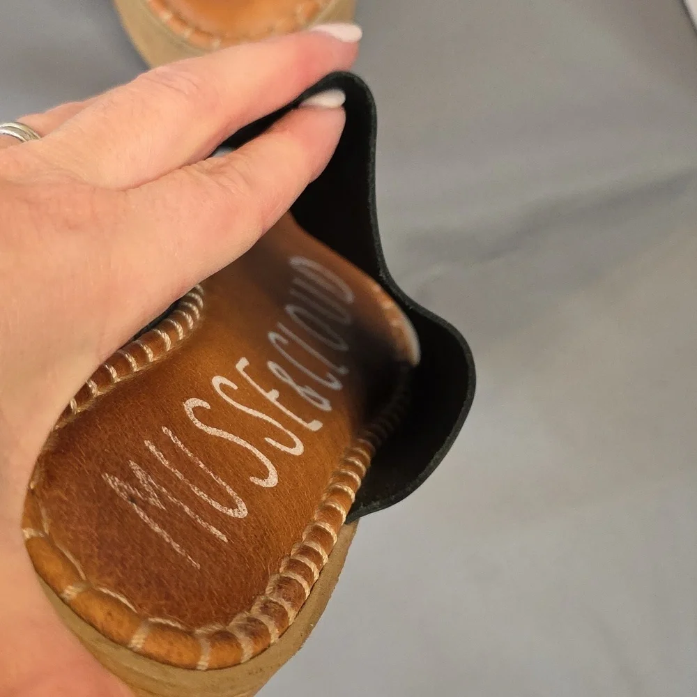 Musse & Cloud Women's Black Platform Sandals Sz 38